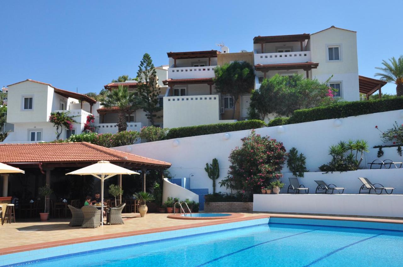Castri Village Hotel Palekastro Exterior foto