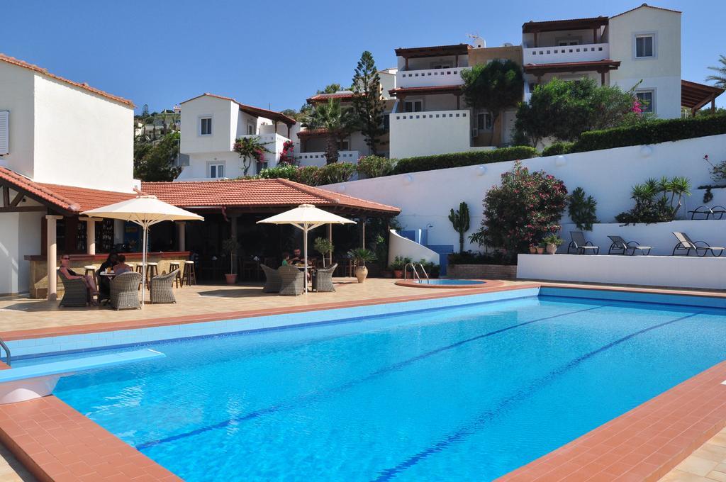 Castri Village Hotel Palekastro Exterior foto